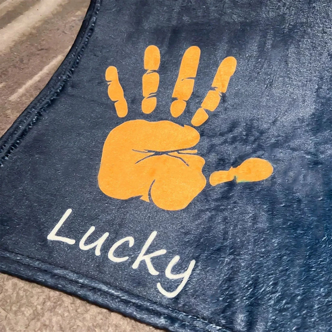 Mockup Fleece Blanket