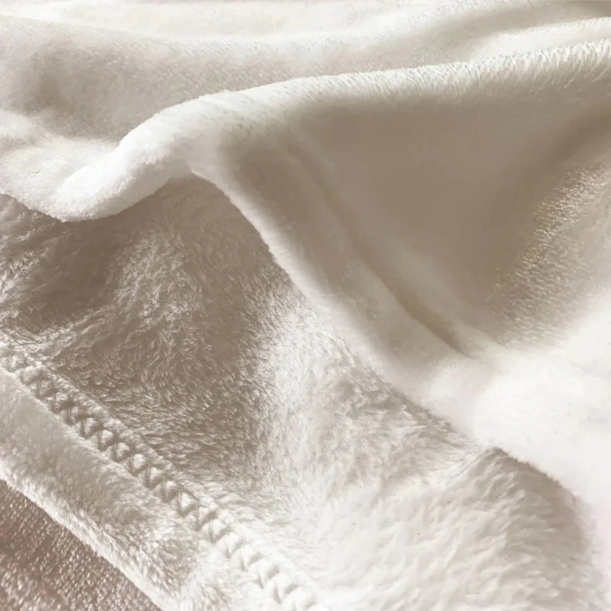 Mockup Fleece Blanket