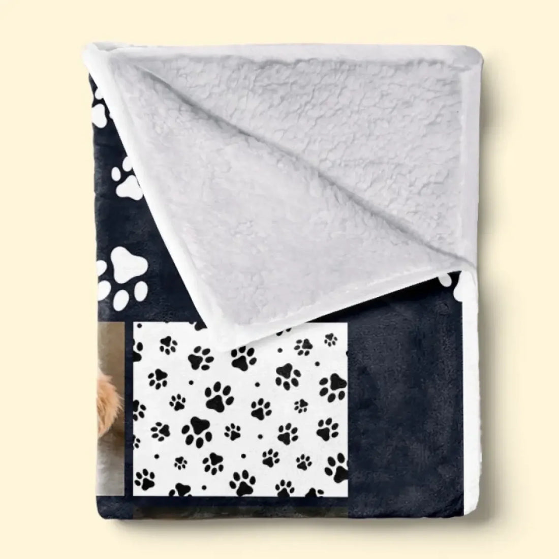 Mockup Fleece Blanket