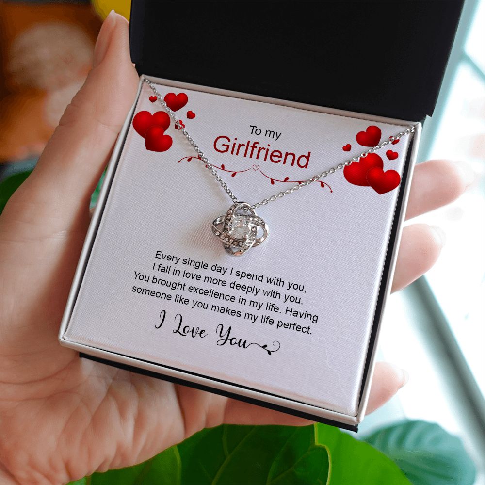 To My Girlfriend | Every Single Day I Spend With You | Love Knot Necklace