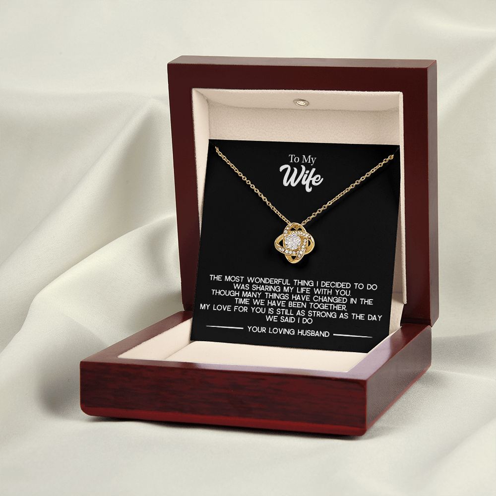 To My Wife - The Most Wonderful Thing, Love Knot Necklace
