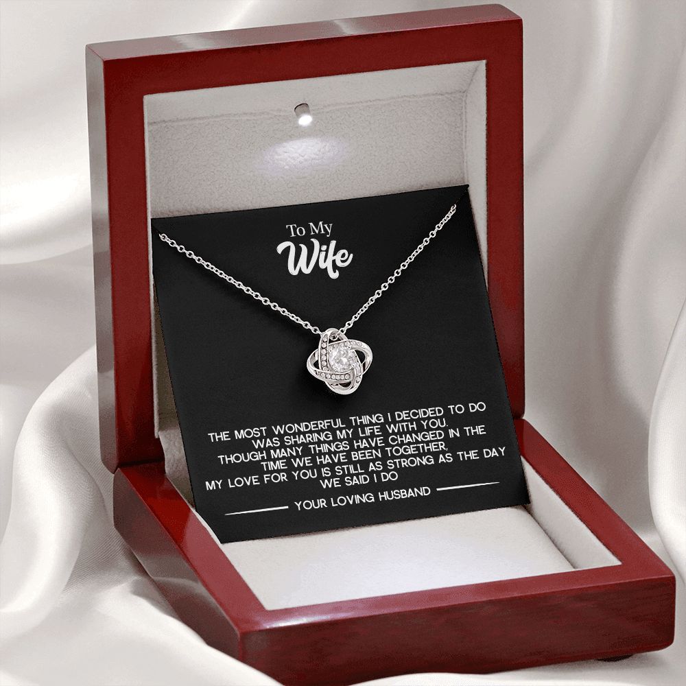 To My Wife - The Most Wonderful Thing, Love Knot Necklace